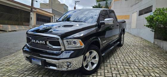 RAM 1500 5.7 V8 GASOLINA REBEL CD 4X4 AUTOMÁTICO